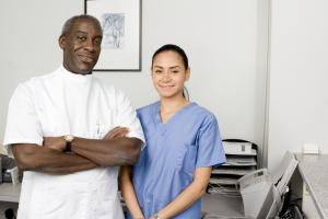 Veterinary Practice analysis: The right way to handle your staff - like this Dr. and assistant